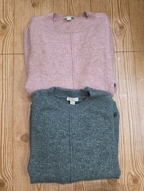 (2) Legendary Outfitters Long Sleeve Womens Size XS